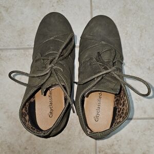 Cityclassified Women's Olive Booties